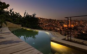 Casa Talia - House